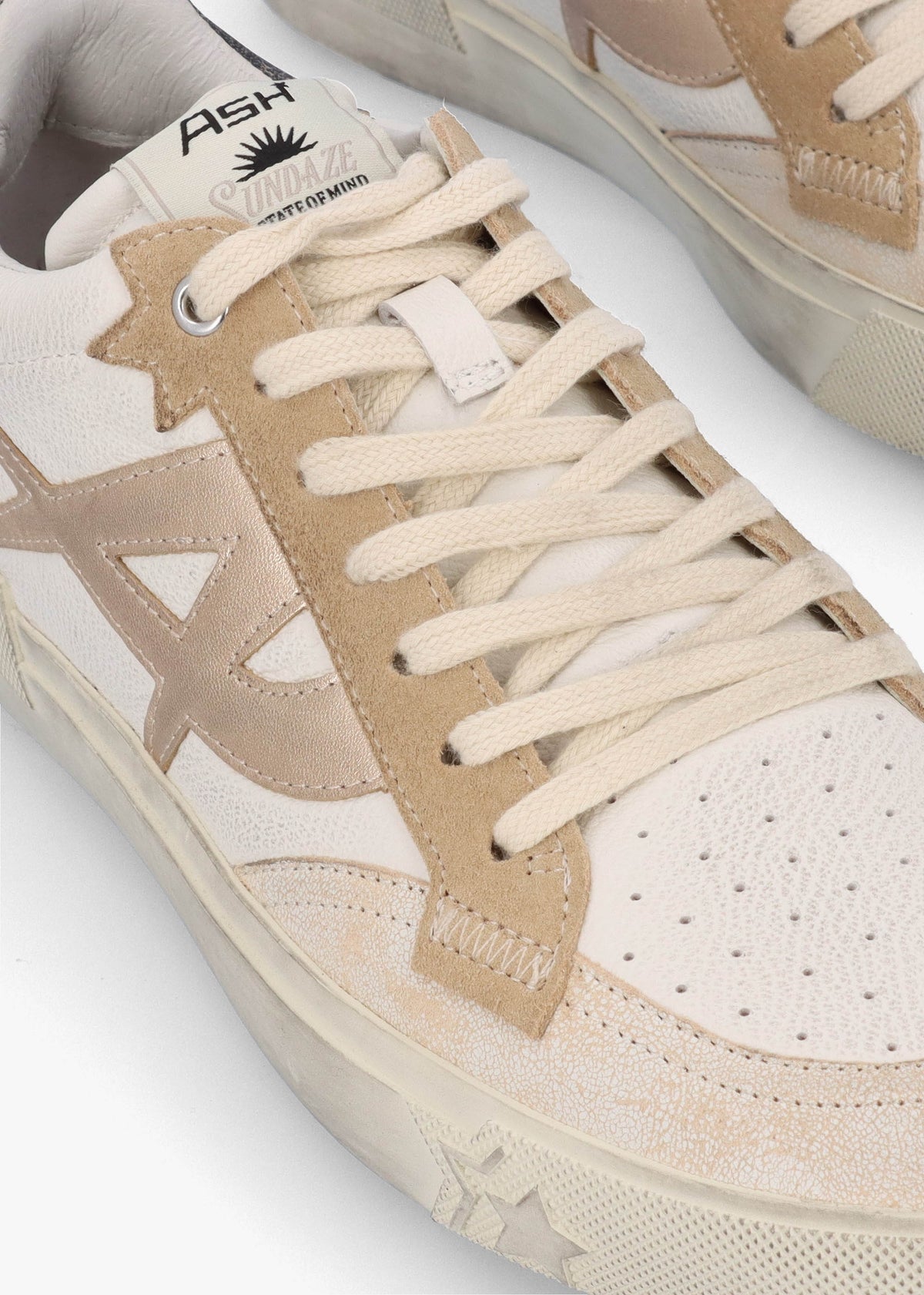 Moonlight Beige White Biscott Mekong Black Distressed Leather Trainers