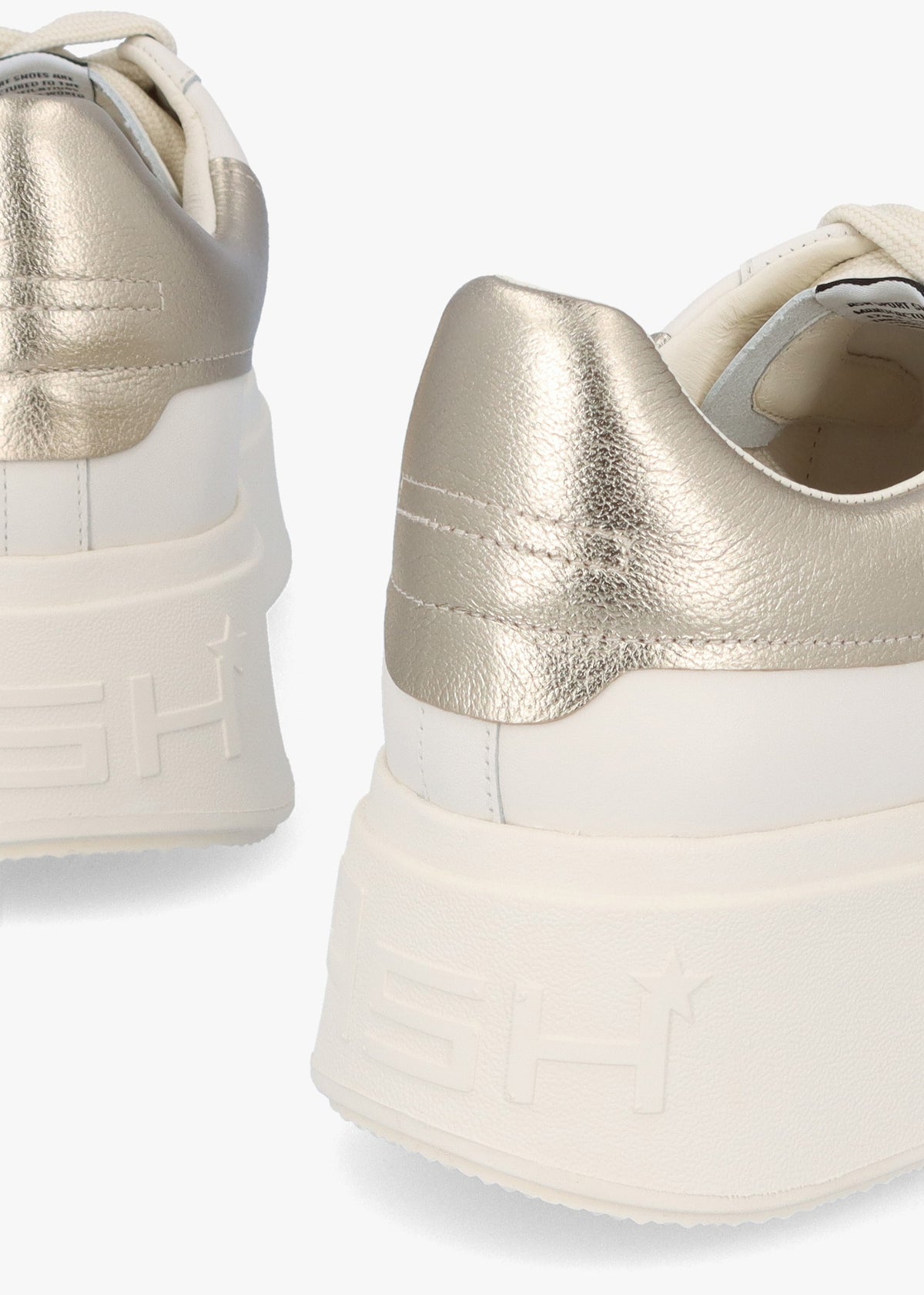 Moby Gardenia Gold Leather Trainers