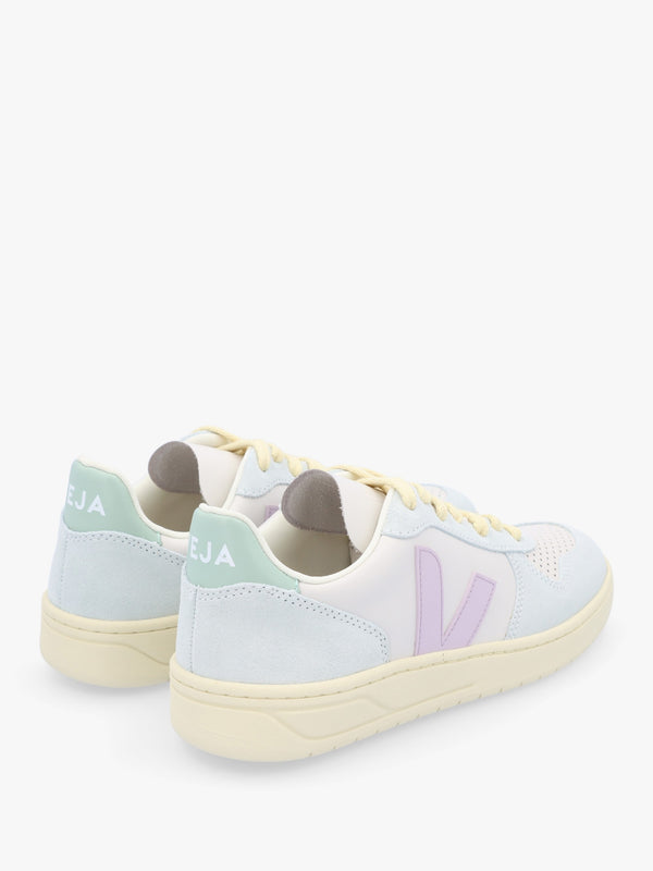 V-10 Leather Gravel Parme Menthol Trainers