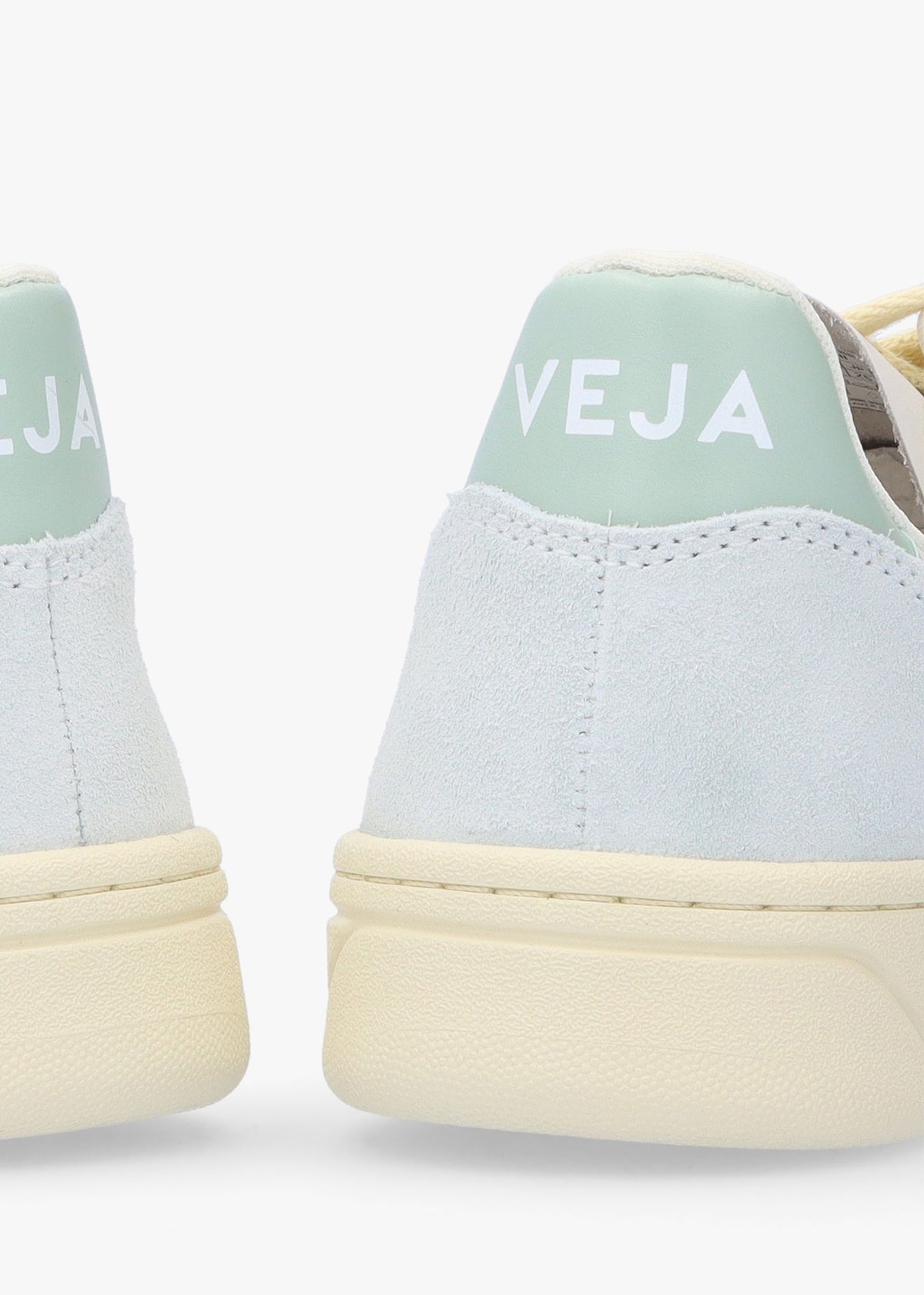 V-10 Leather Gravel Parme Menthol Trainers