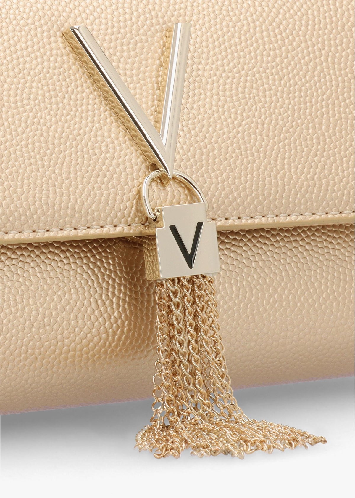 Divina Oro Pebbled Shoulder Bag