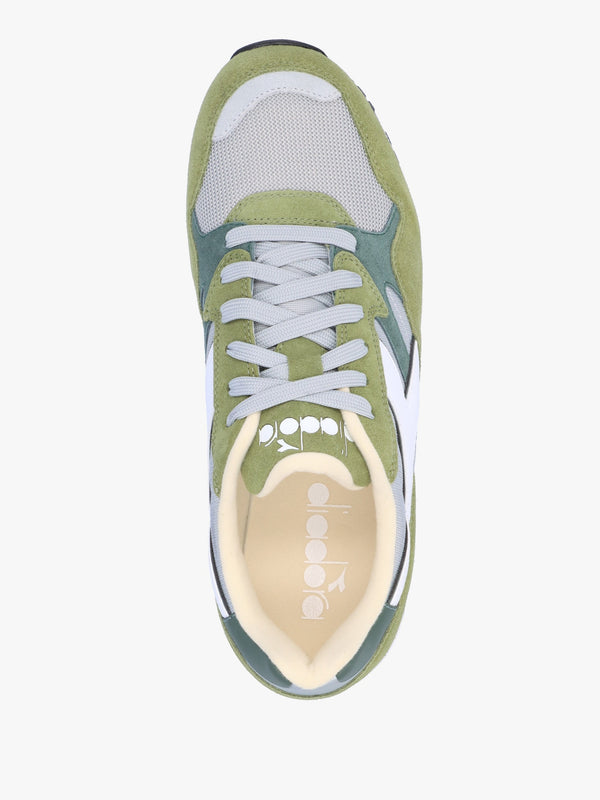 Men’s N902 White Sphagnum Suede Trainers