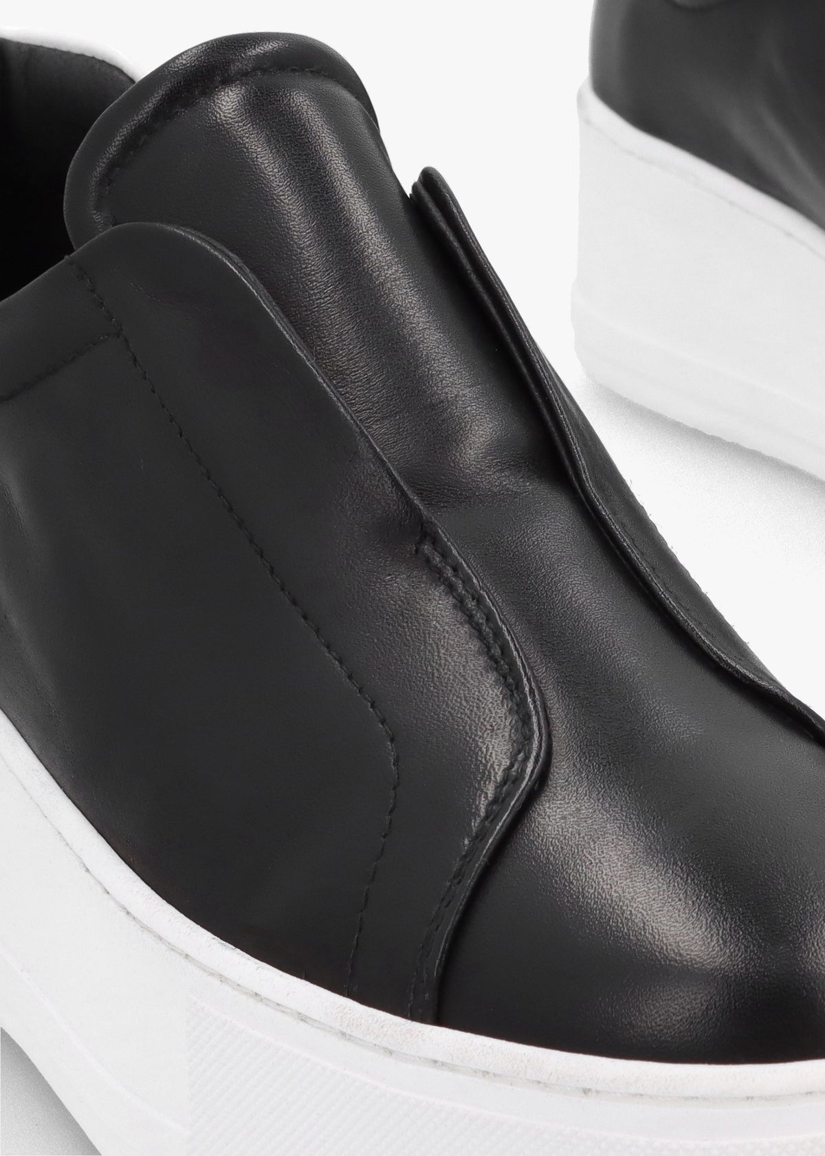 Tred Black Smooth Leather Laceless Flatform Trainers