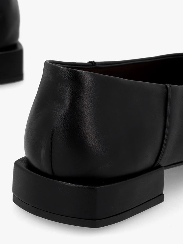 Saria Black Leather Square Toe Ballet Pumps