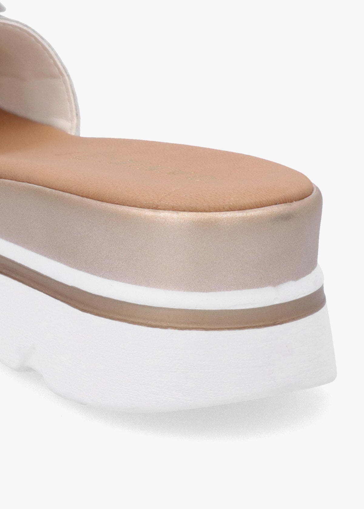 Rebow White Leather Knot Top Mules