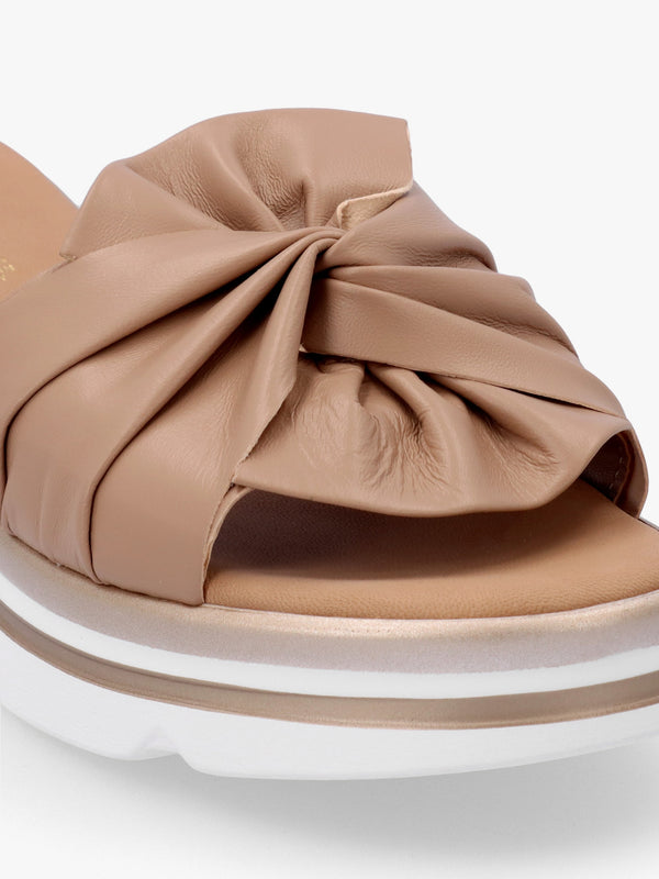 Rebow Beige Leather Knot Top Mules