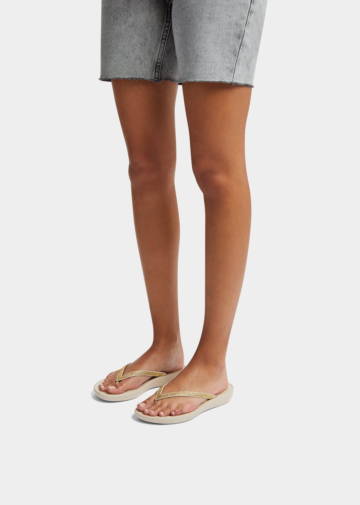 Iqushion Sparkle Stone Beige Flip Flops