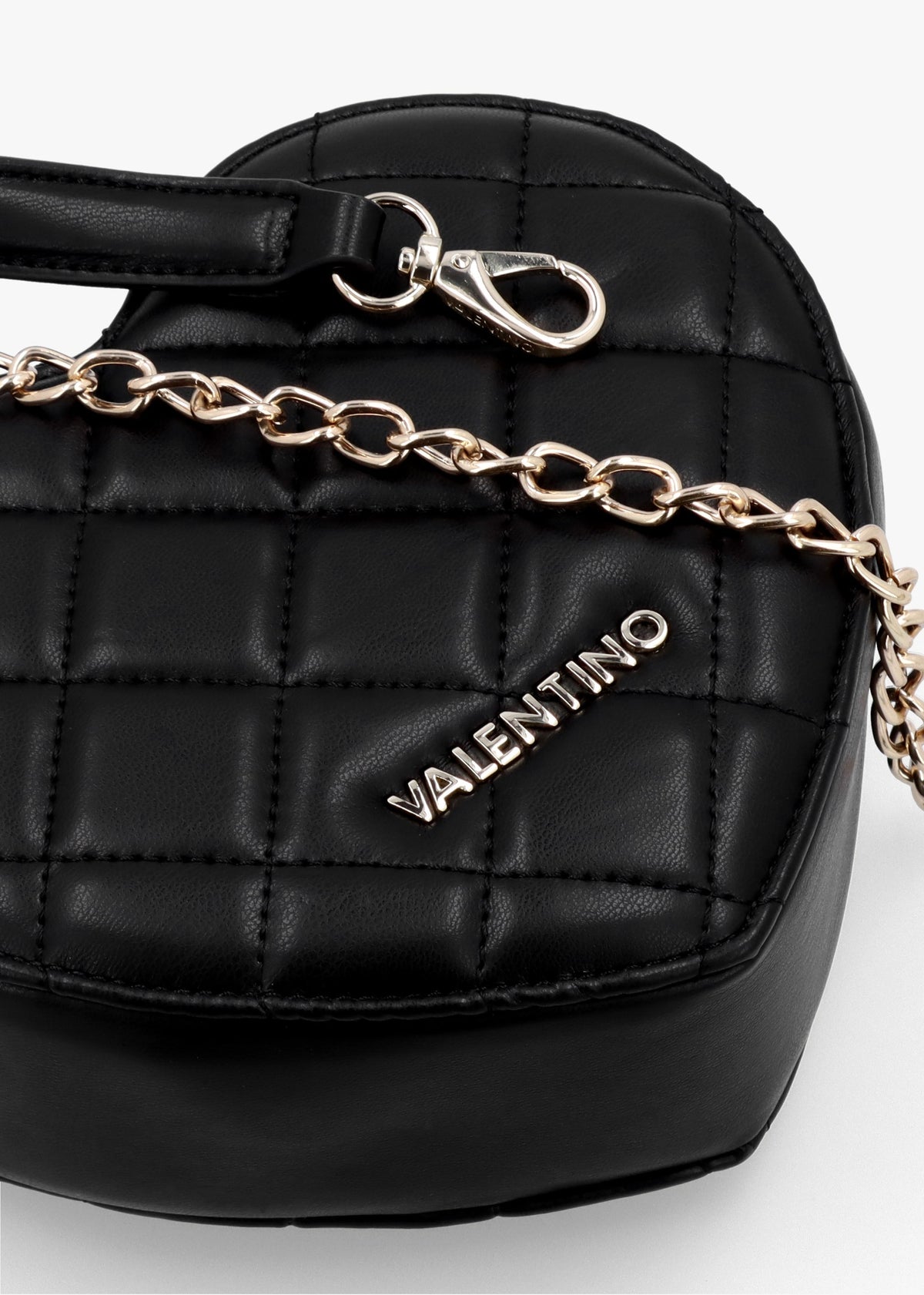 Marshmellow Quilted Heart Nero Shoulder Bag