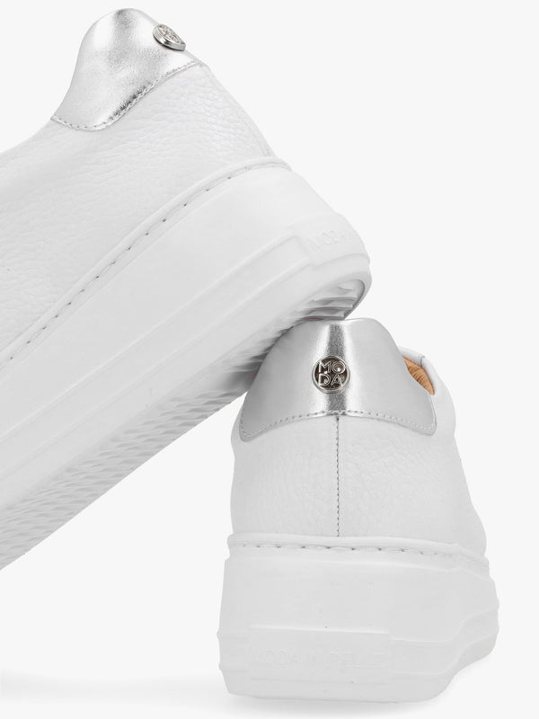 Alber White Leather Laceless Trainers