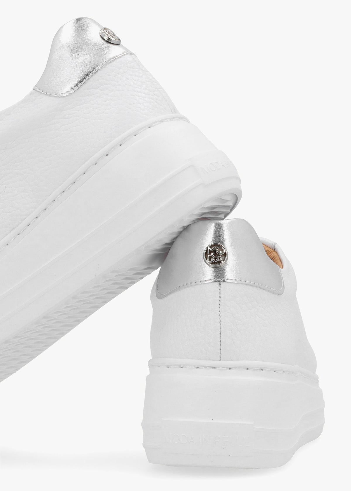Alber White Leather Laceless Trainers