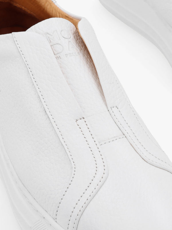 Alber White Leather Laceless Trainers