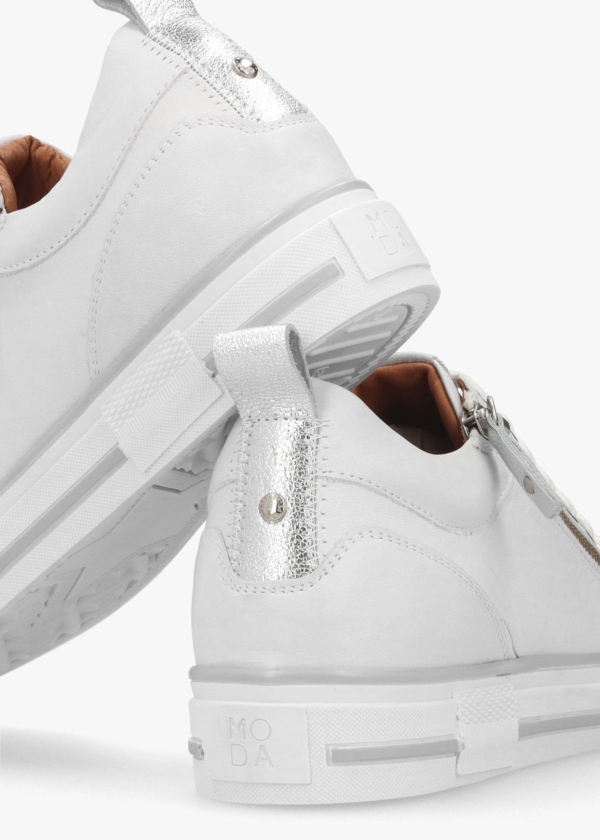 Brayleigh White & Silver Leather Trainers