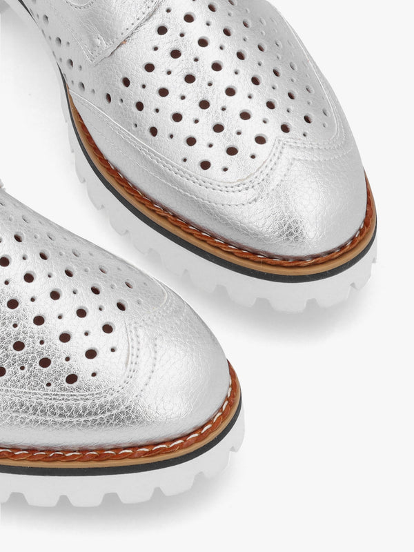Eloni Silver Metallic Leather Lace Up Brogues