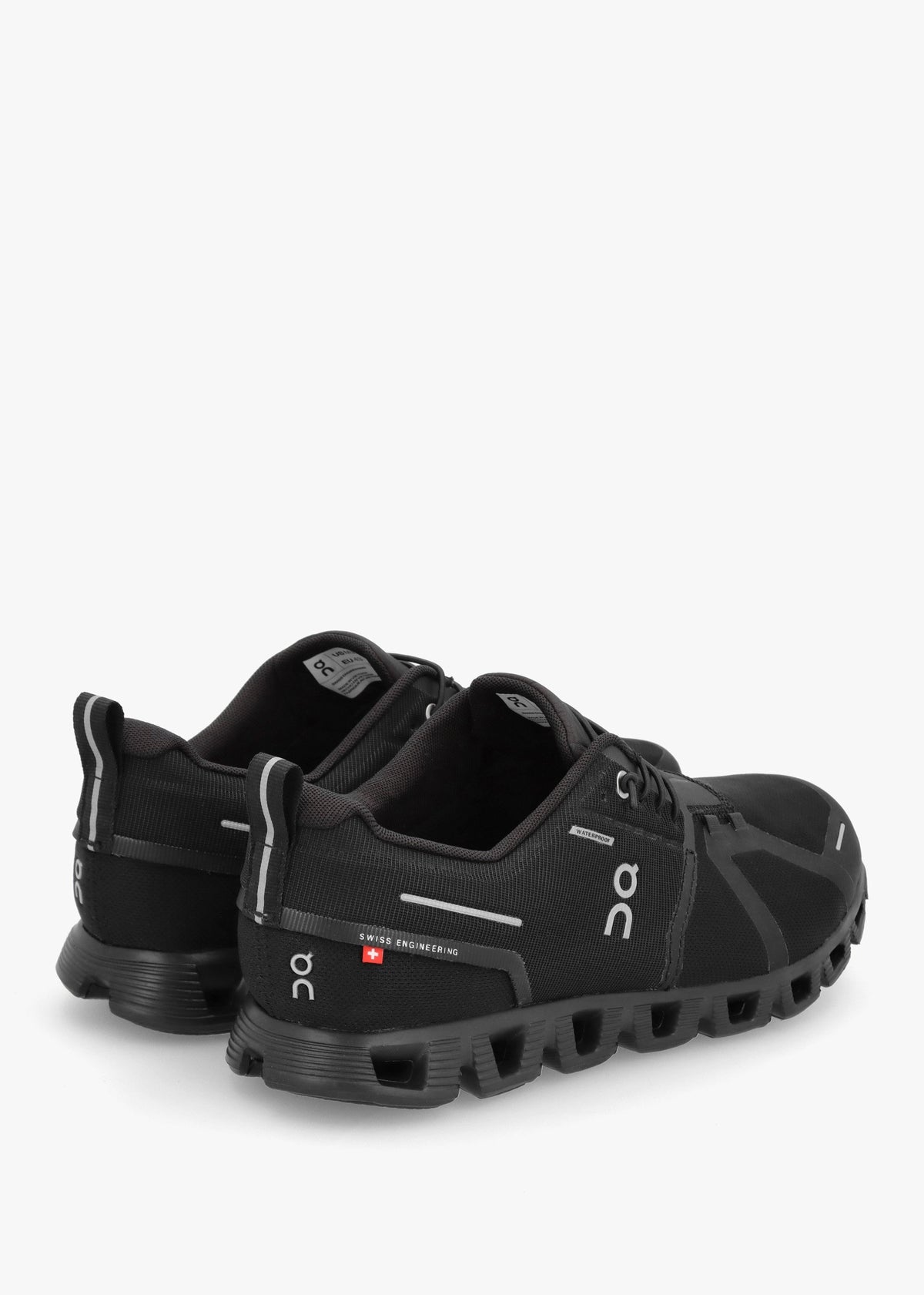 Men’s Cloud 5 Waterproof All Black Trainers