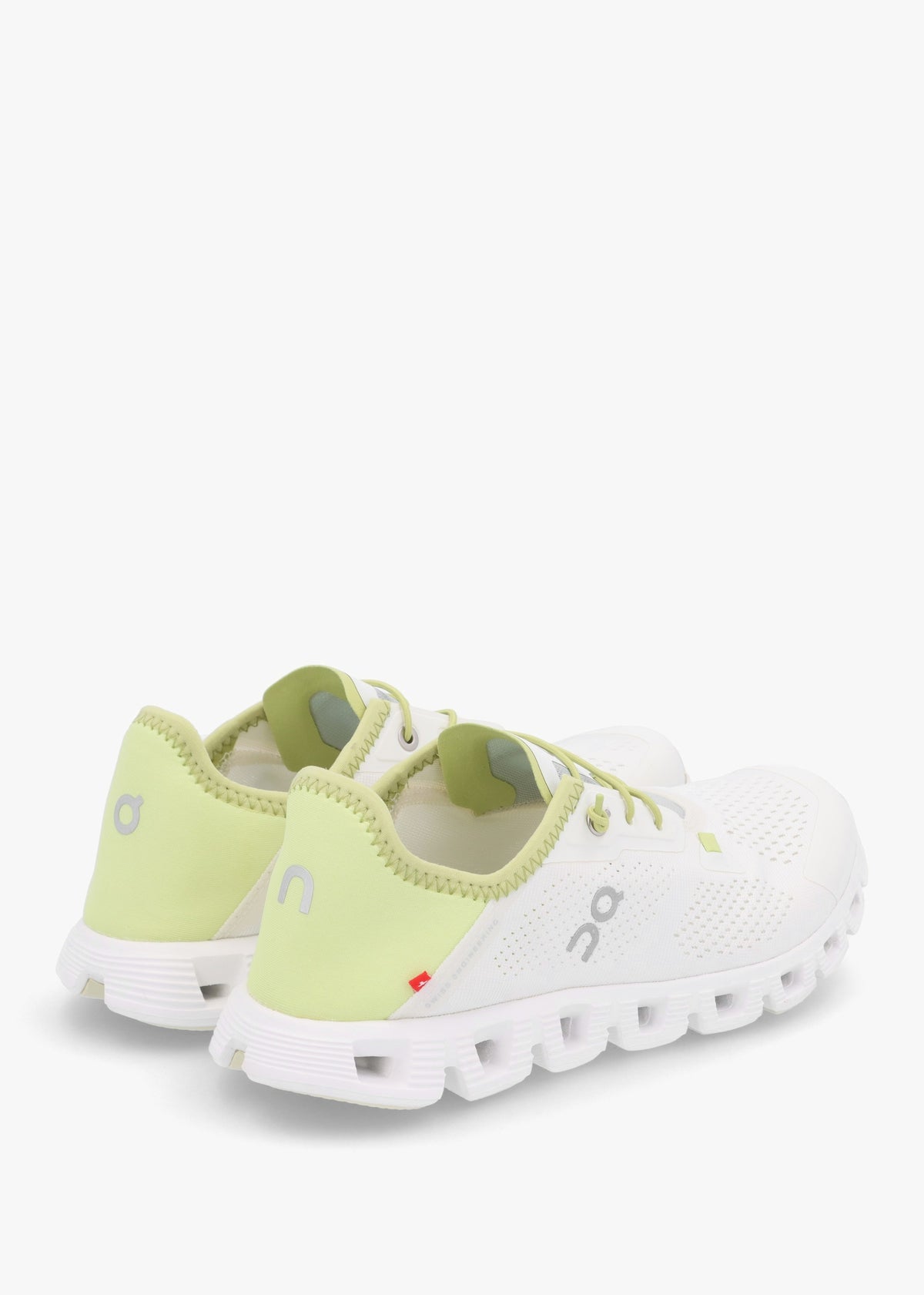 Cloud 5 Coast Ivory Acacia Trainers