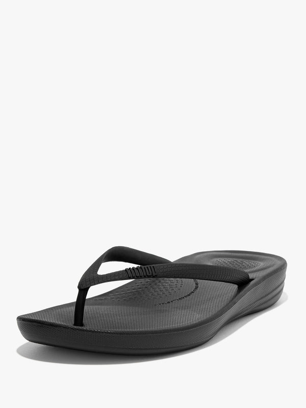 Iqushion All Black Ergonomic Flip Flops