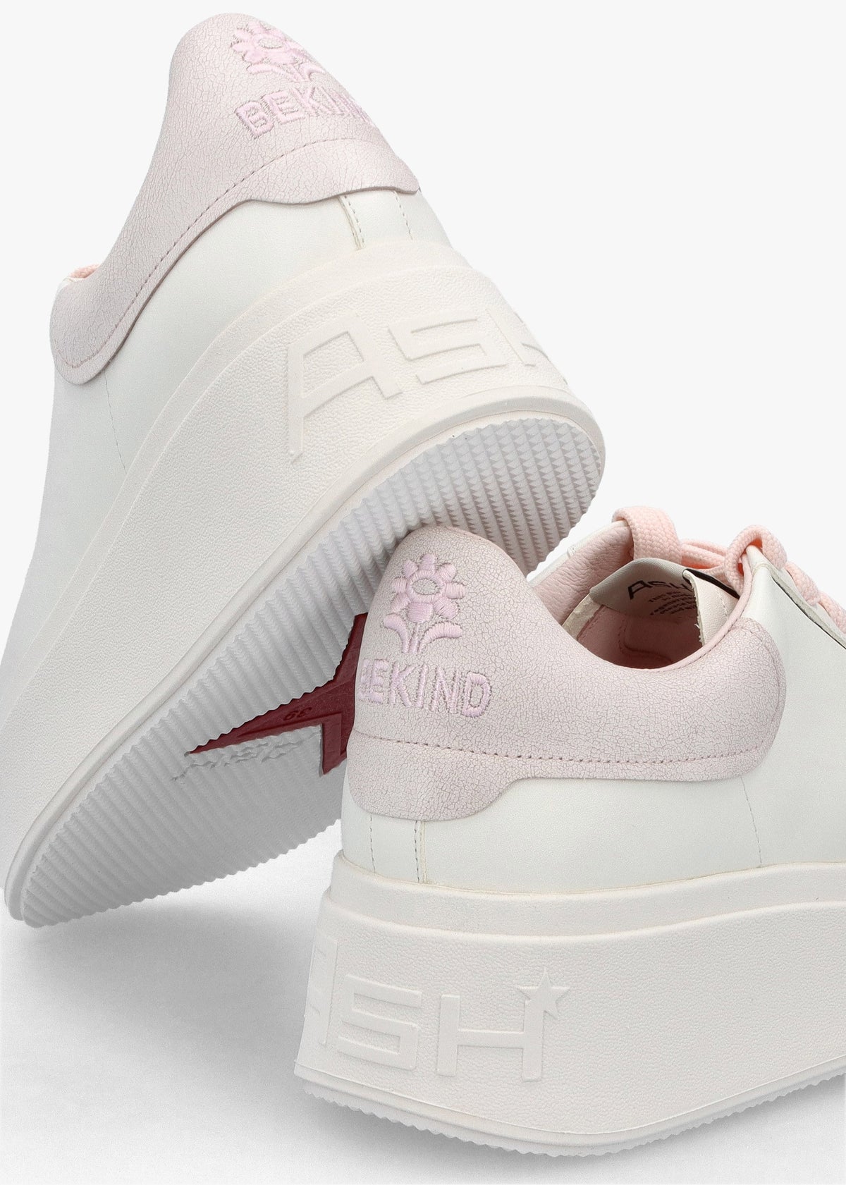 Moby Be Kind White Bubble Gum Chrome Free Leather Trainers
