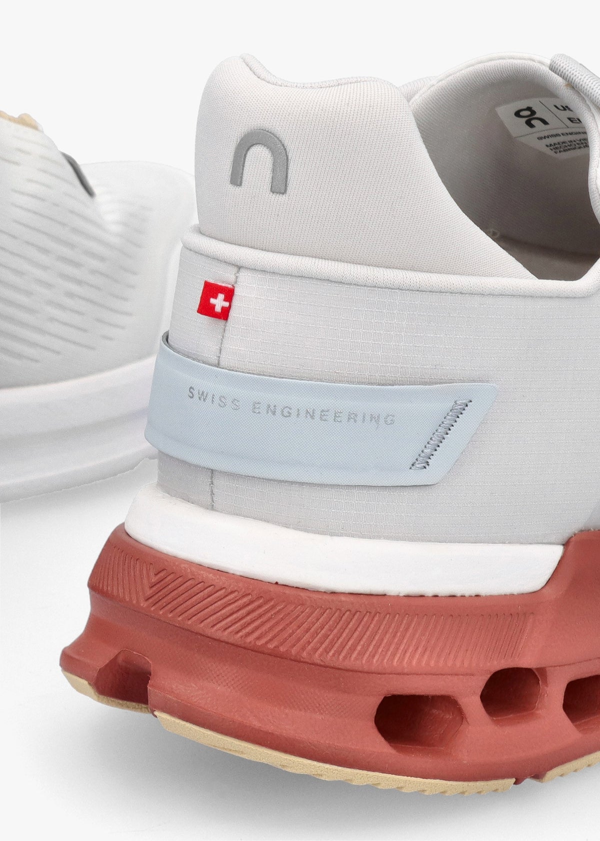 Men’s Cloudnova Flux Undyed White Auburn Trainers