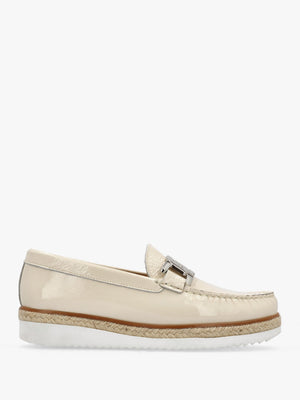 Peonie Beige Patent Leather Loafers