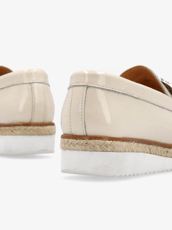 Peonie Beige Patent Leather Loafers