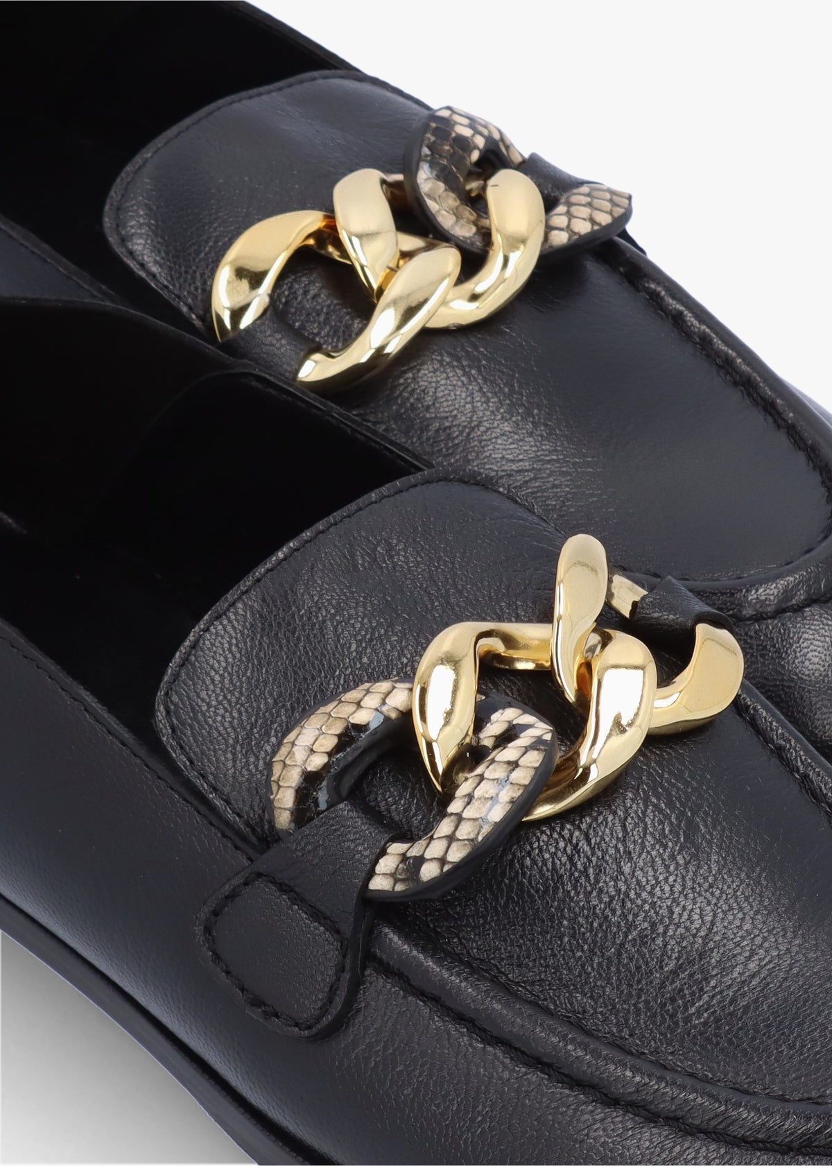 Chain Link Black Leather Loafers