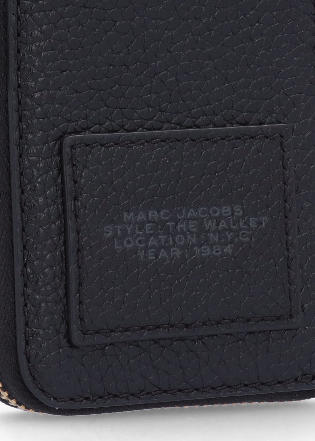 The Leather Top Zip Black Multi Wallet
