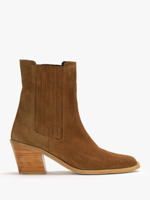 Indie Tan Suede Western Chelsea Boots