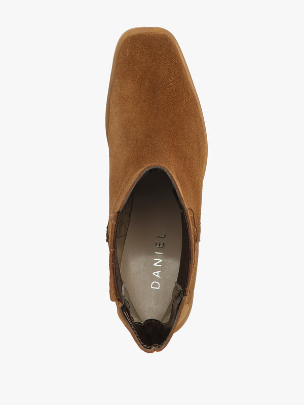 Indie Tan Suede Western Chelsea Boots
