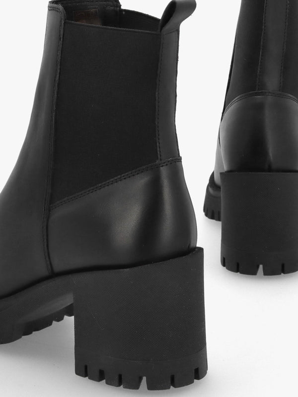 Luxor Black Leather Block Heel Chelsea Boots
