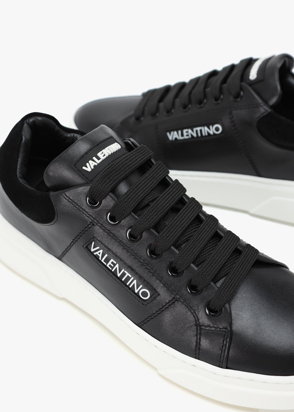 Men's Stunny Black Leather Trainers