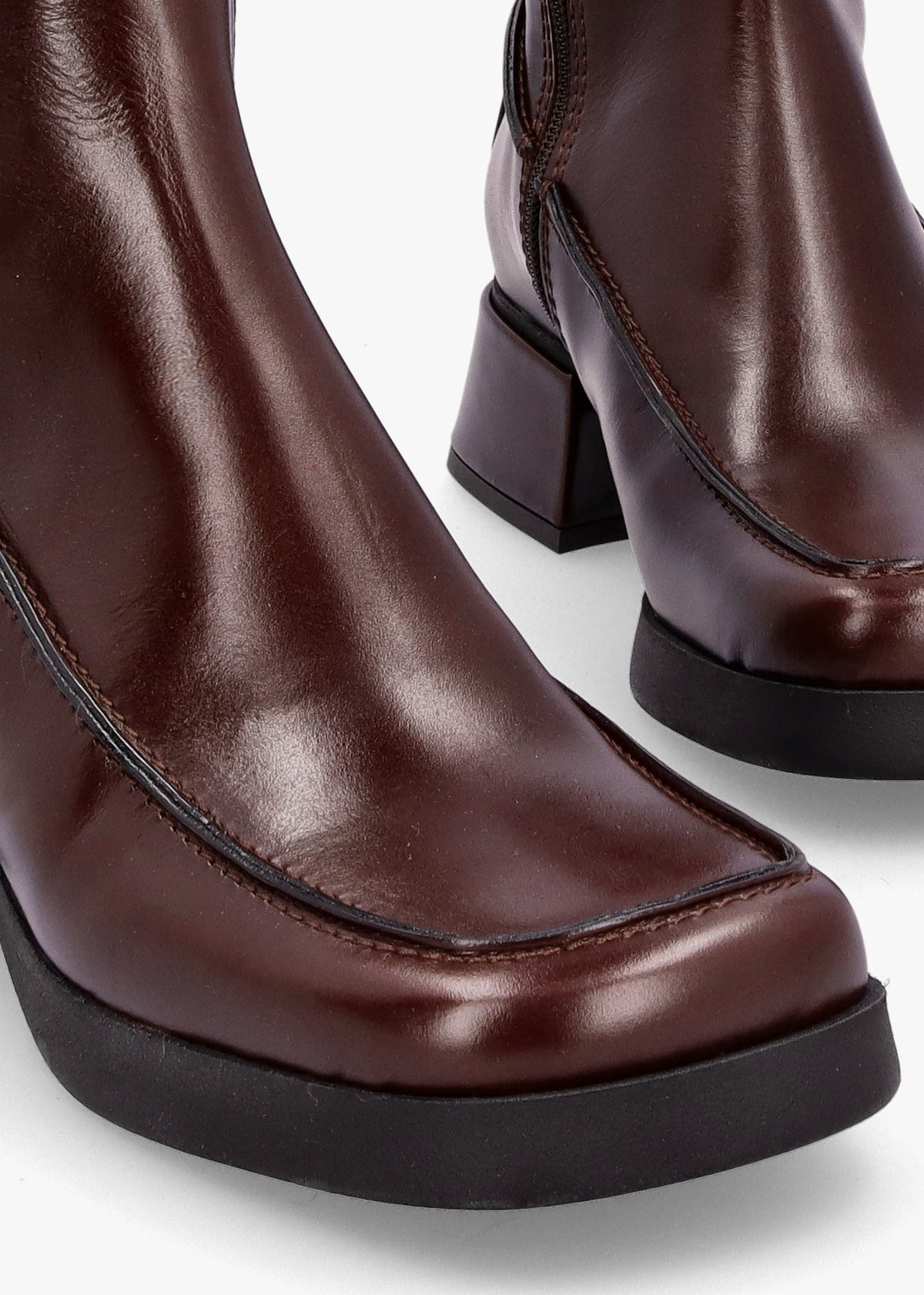Alzira Brown Black Leather Mid-Calf Boots