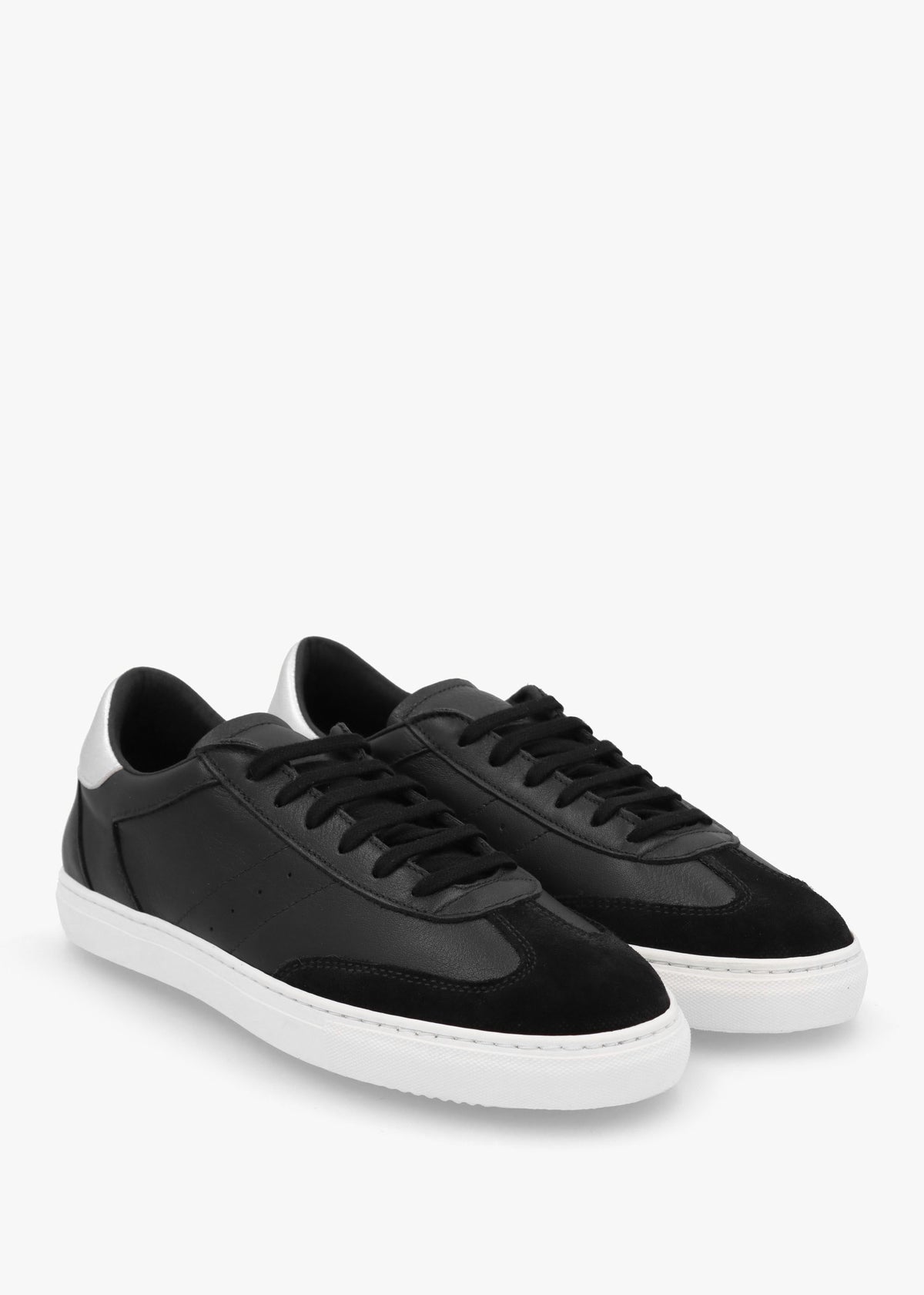 Thamby Black Leather Low Profile Trainers