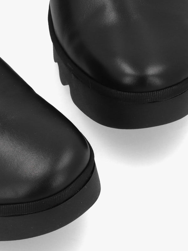 Beso Black Leather Wedge Court Shoes