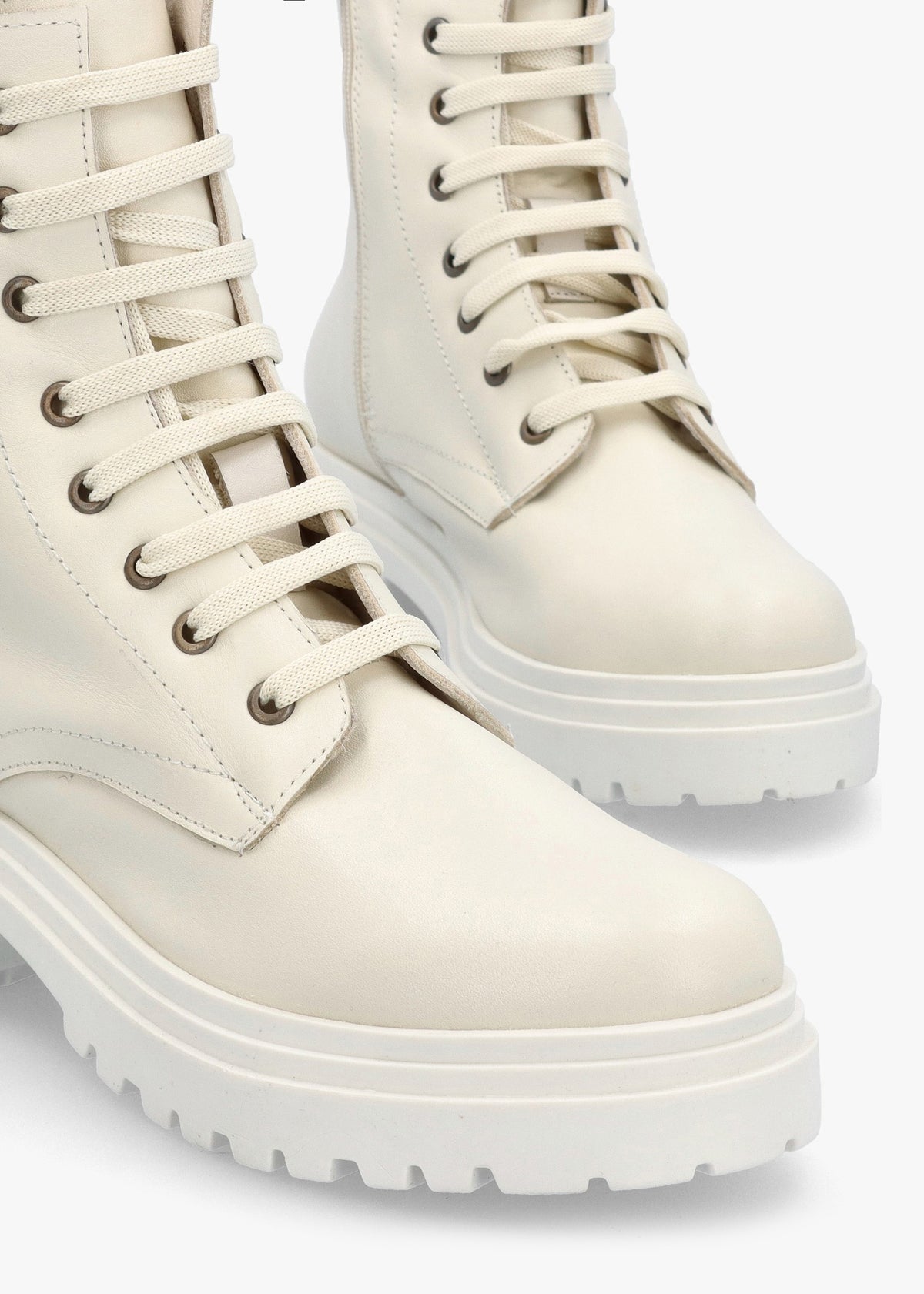 Bicky Off White Leather Lace Up Ankle Boots