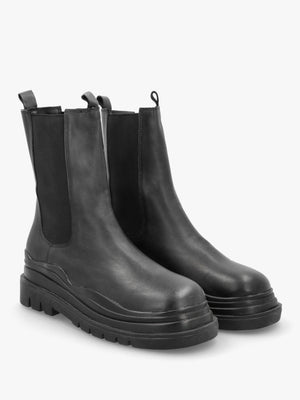 Wavy Black Tall Chelsea Boots