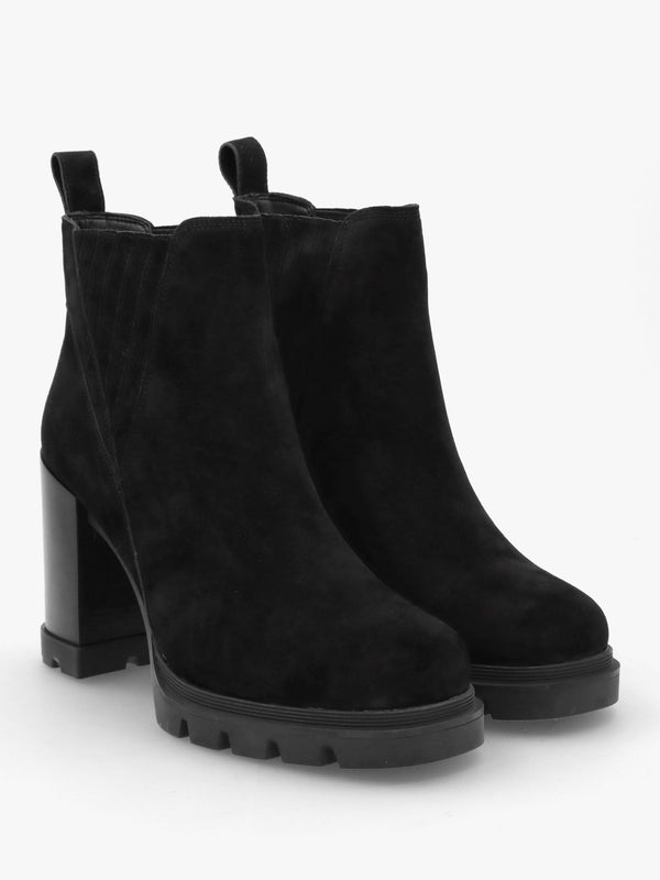 Selly Black Suede Block Heel Chelsea Boots