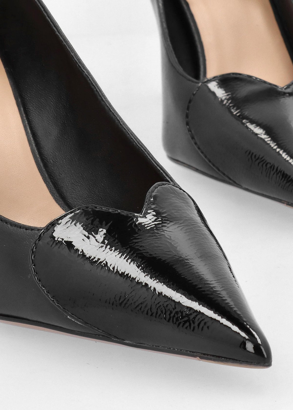 Elove Black Leather Heart Toe Cap Court Shoes