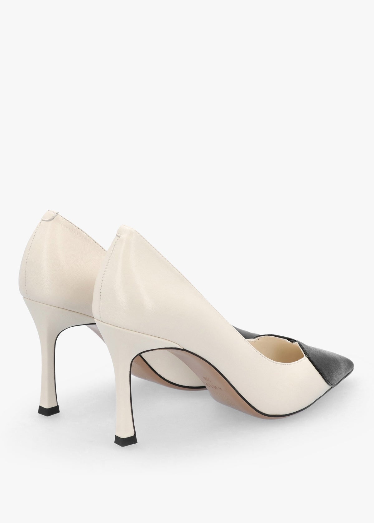 Elove Cream Leather Heart Toe Cap Court Shoes