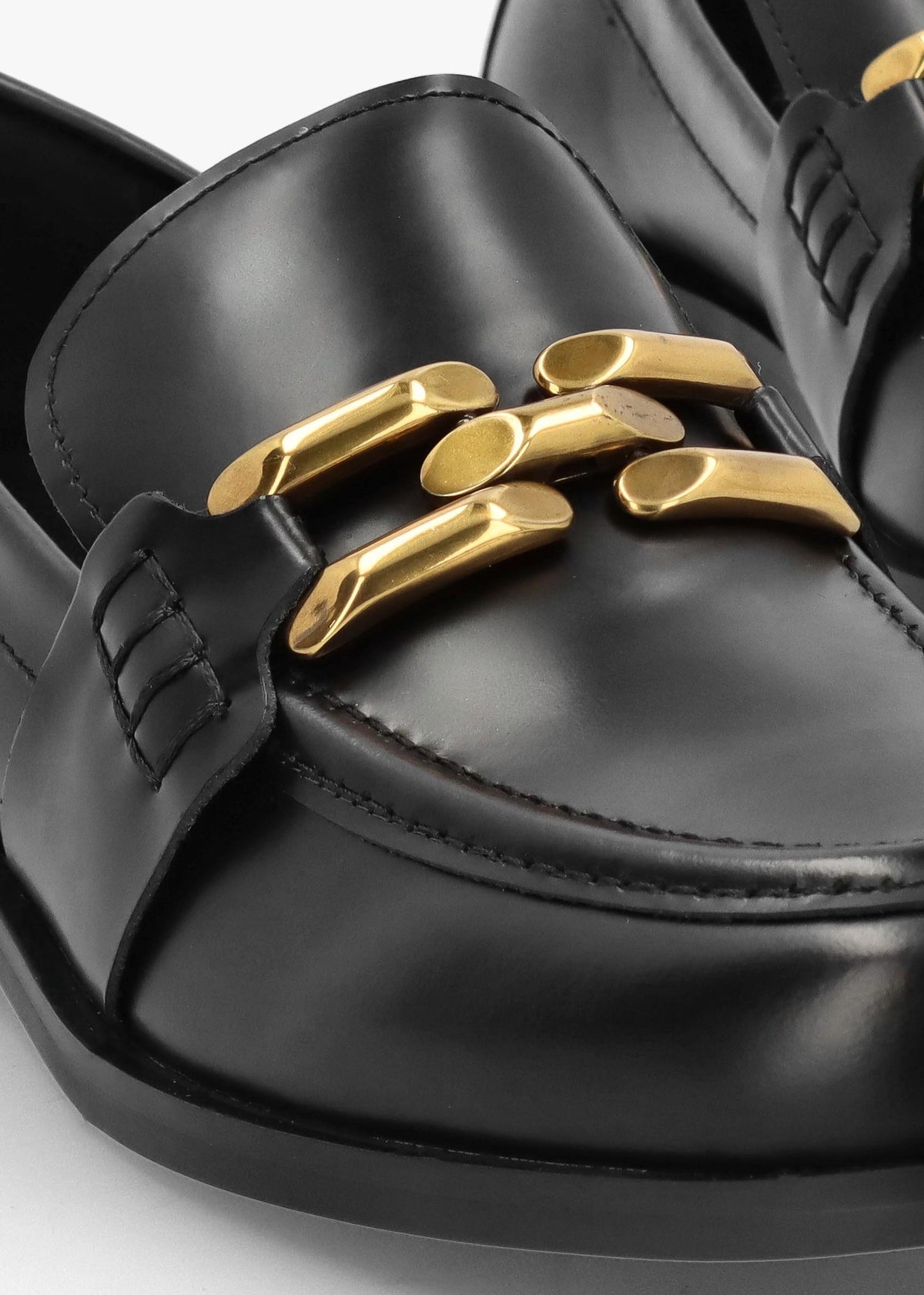 Elinkie Black Leather Metal Link Loafers