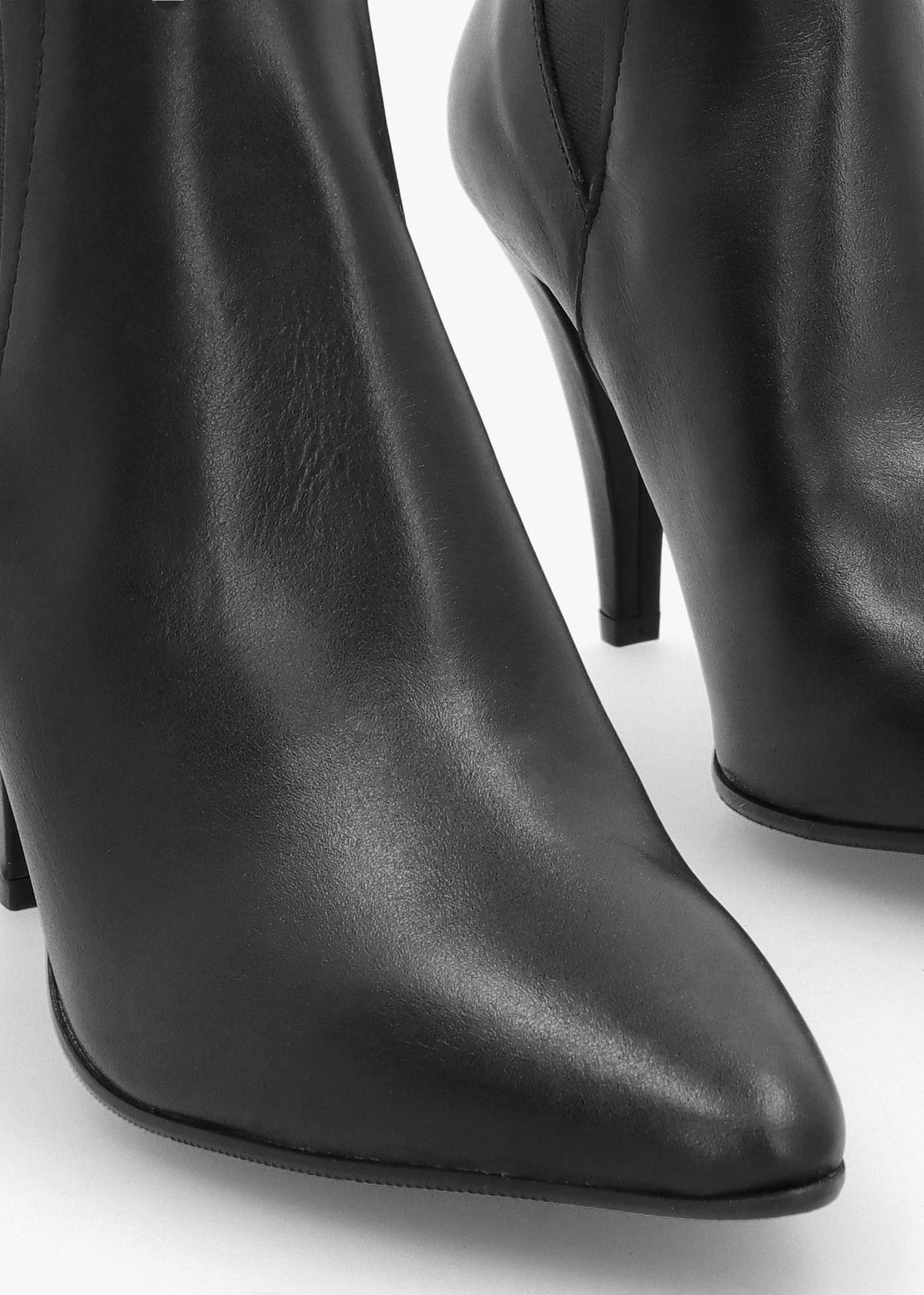 Nelly Black Leather Cone Heel Chelsea Boots