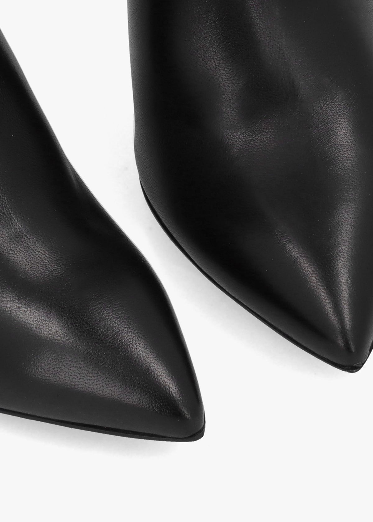 Gardenia 80's Black Leather Elasticated Back Heeled Calf Boots