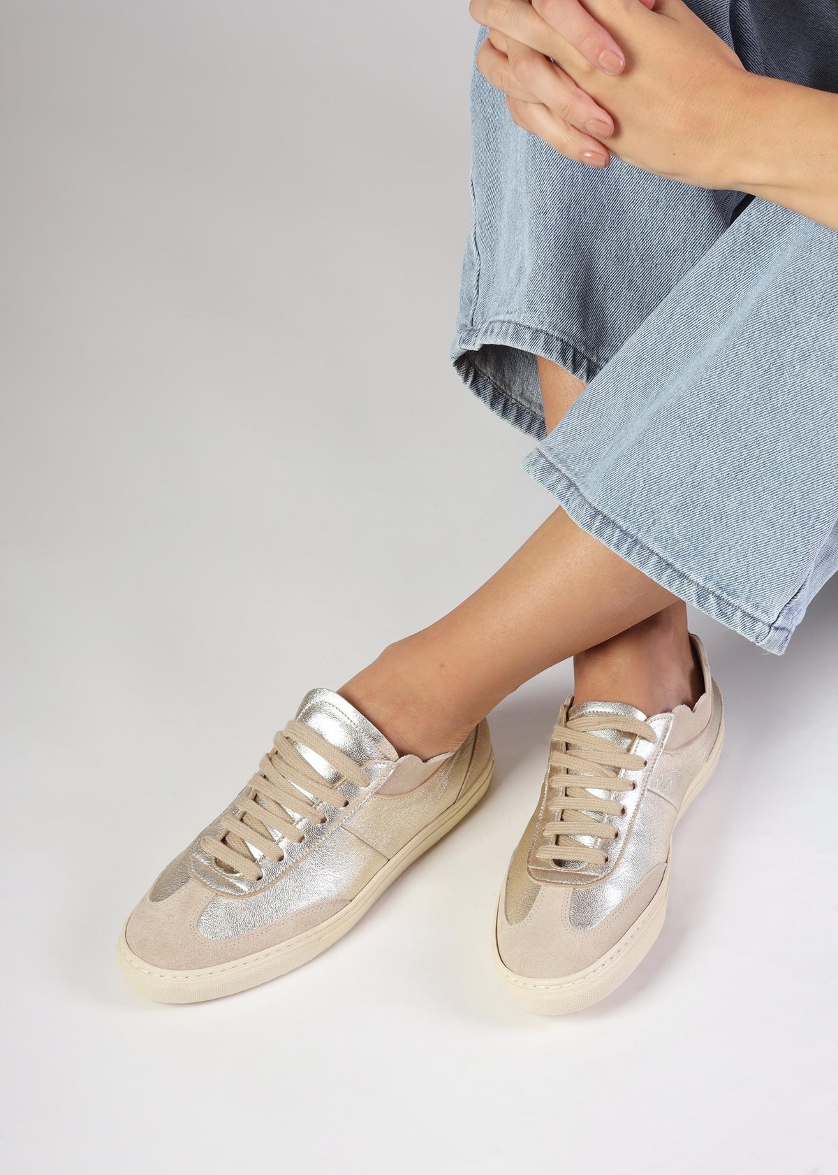 Thascal Gold Leather Low Profile Trainers