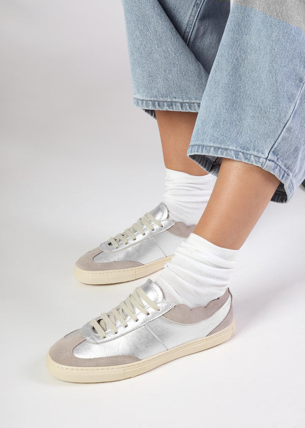 Thascal Silver Leather Low Profile Trainers