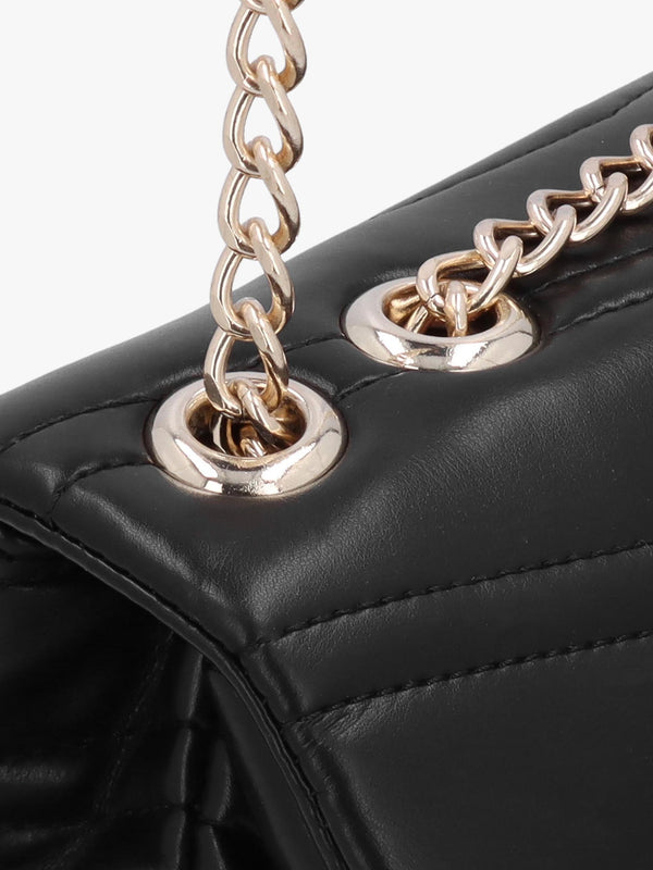 Privilege Flap Nero Shoulder Bag