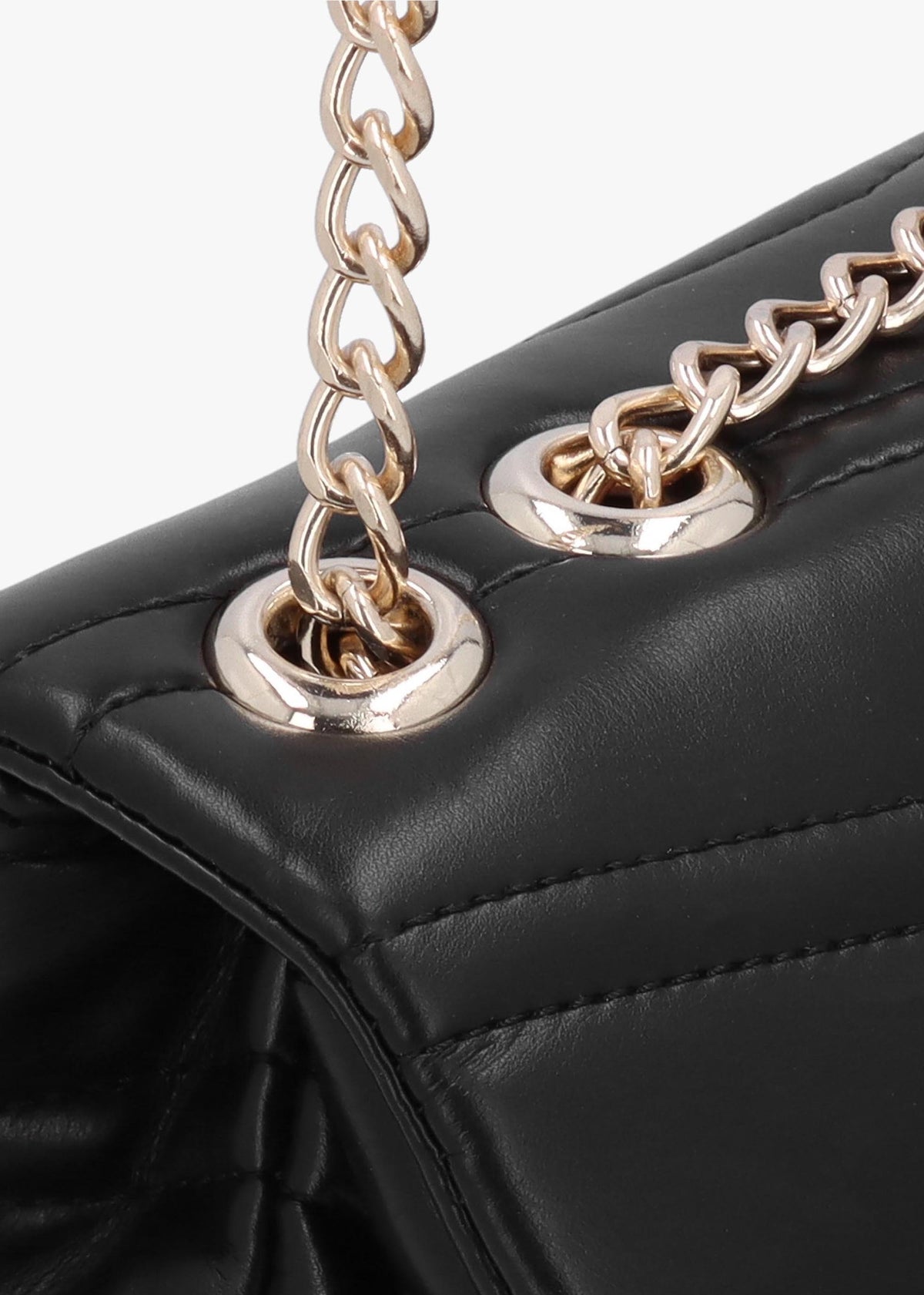 Privilege Flap Nero Shoulder Bag