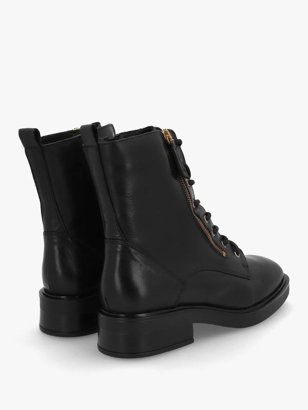 Ilacie Black Leather Lace Up Boots