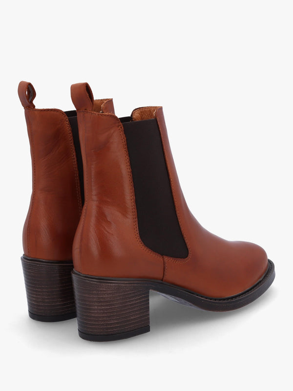 Ichels Tan Leather Block Heel Chelsea Boots