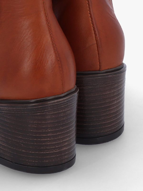 Ichels Tan Leather Block Heel Chelsea Boots