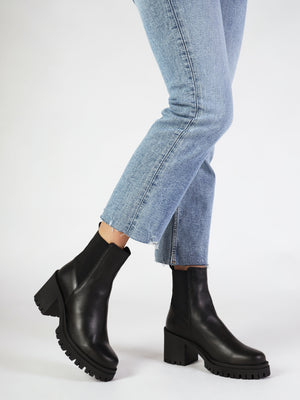 Luxor Black Leather Block Heel Chelsea Boots