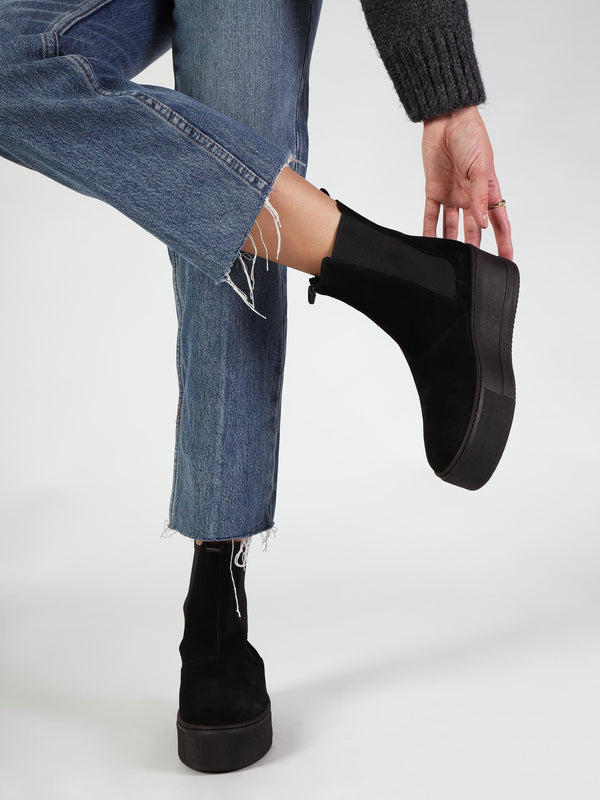 Tred Black Suede Flatform Chelsea Boots